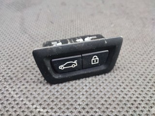 Кнопка открытия багажника, ориг. номер 9275121, BMW 7 G11/G12 restailing
