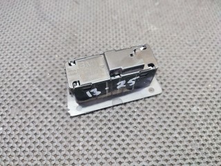 Кнопка открытия багажника, ориг. номер 9275121, BMW 7 G11/G12 restailing
