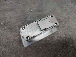 Кнопка открытия багажника, ориг. номер 9275121, BMW 7 G11/G12 restailing