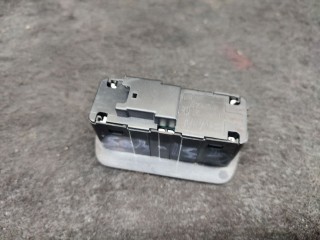 Кнопка открытия багажника, ориг. номер 9275121, BMW 5 G30/G31 restailing