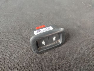 Ручка открытия заднего бокового стекла, ориг. номер 1HL85DX9AB, Chrysler Town Country 2007-2010