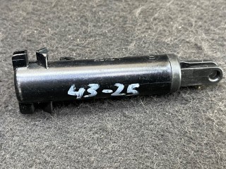 Амортизатор бардачка, ориг. номер 8224806, BMW 3 E90/E91/E92/E93