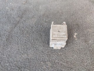 Реле накала свечей, ориг. номер 05293163AA, Chrysler Grand Voyager 2007-2010