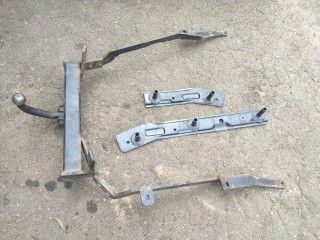 Прицепное устройство (фаркоп), Peugeot 607 2000-2004