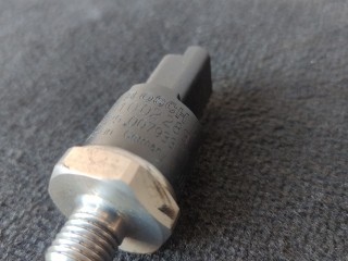 Датчик давления топлива, ориг. номер 0281002283, Peugeot Expert 1995-2004