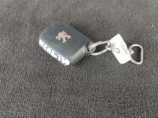 Ключ, Peugeot 607 2000-2004