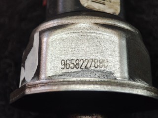 Датчик давления топлива, ориг. номер 9658227880, Citroen C5 2004-2008