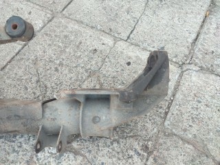 Балка подвески задняя, Chrysler Town Country 2000-2005
