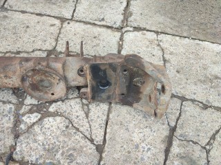 Балка подвески задняя, Chrysler Town Country 2000-2005