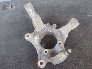 Кулак поворотный правый, ориг. номер 04694948AA, Chrysler Grand Voyager 2000-2004