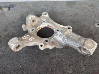 Кулак поворотный правый, ориг. номер 04694948AA, Chrysler Town Country 2000-2005