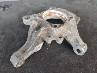 Кулак поворотный правый, ориг. номер 04694948AA, Chrysler Town Country 2000-2005