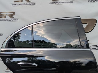 Стекло двери задней правой Mercedes-Benz E W214 2023-2026