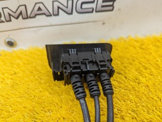Разъем AUX / USB, Mercedes-Benz E W214 2023-2026