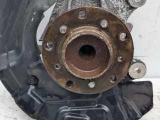 ступица передняя левая BMW M3 E92/E93 2006-2013, задний привод, 31222282670