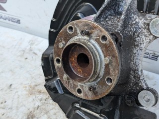 ступица передняя левая BMW M3 E92/E93 2006-2013, задний привод, 2282670