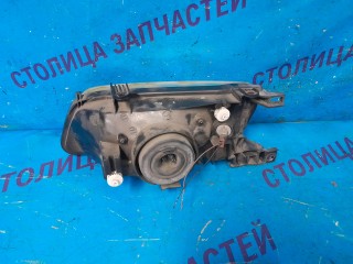 Фара NISSAN SUNNY