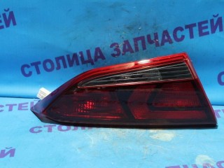Вставка между стопов, ориг. номер 92403H5000, HYUNDAI SOLARIS