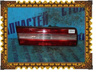 Вставка между стопов, TOYOTA MARK II