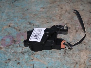 Сервопривод заслонок печки, ориг. номер A2038201642, MERCEDES-BENZ M-Class