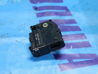 Сервопривод заслонок печки, ориг. номер 0638000940, LEXUS LS460/460L