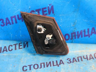 Вставка между стопов, ориг. номер A2129060458, MERCEDES-BENZ E-Class
