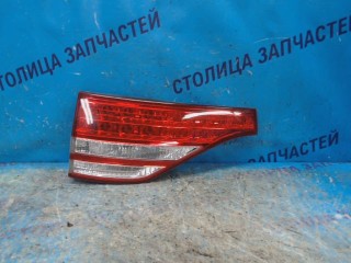 Вставка между стопов, TOYOTA ESTIMA