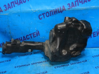 Бачок стеклоомывателя, ориг. номер A2048601560, A2048601960, A2048600760, MERCEDES-BENZ E-Class