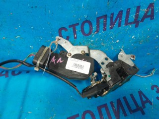 Замок двери TOYOTA RAUM