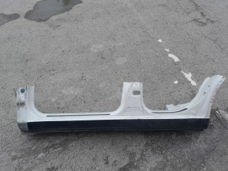 Порог кузовной TOYOTA RAV4