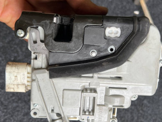 замок двери передней левой, Audi A6 4F/C6 2004-2008