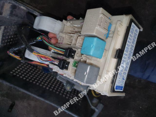 Блок предохранителей, Toyota Prius 2 XW20