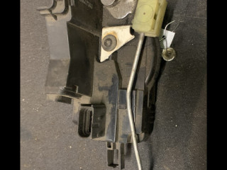 замок двери передней правой, Opel Vectra C 2002-2005