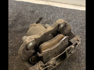 Суппорт передний правый, Opel Astra H 2004-2007