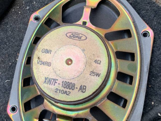 динамик, Ford Focus 2001-2005