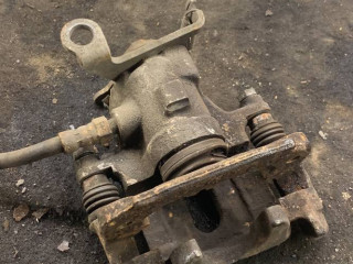 Суппорт задний правый, Ford Focus 1998-2001