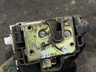 замок двери передней правой, Volkswagen Golf 3 1991-2000