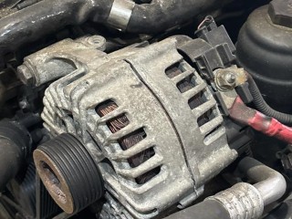 Генератор BMW X5 E70 2006-2010