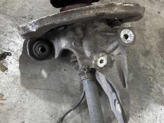кулак задний правый, BMW X5 E70 2006-2010