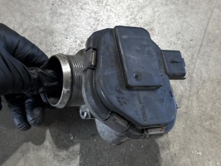 Заслонка дроссельная Ford Focus 3 2011-2015
