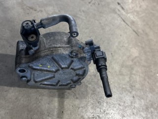 Насос вакуумный Ford Focus 3 2011-2015