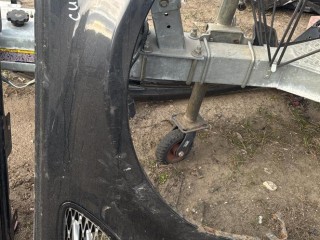 Крыло переднее правое Land Rover Range Rover Sport 2009-2013