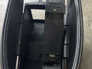 подлокотник, BMW X5 E70 2006-2010
