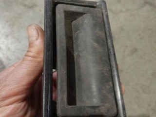 Кнопка открытия багажника, Volkswagen Touran 2006-2010