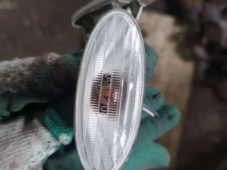 повторитель поворота на крыле, Nissan Note E11 2008-2013