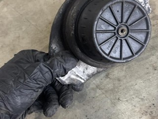 Подушка крепления двигателя, Land Rover Range Rover Sport 2009-2013