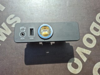 Разъем AUX / USB Land Rover Range Rover 4 2012-2017, CPLA19C166CB