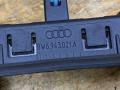 8W6943021A Подсветка номера Audi Q5 FY 2022г. - фото №4