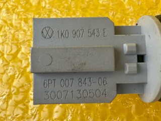 датчик температуры в выпускном коллекторе, ориг. номер 1K0907543E, Volkswagen Golf 7 2012-2017