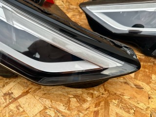 Фара правая, ориг. номер 8Y0941033B, 8Y0941034B, Audi A3 8V